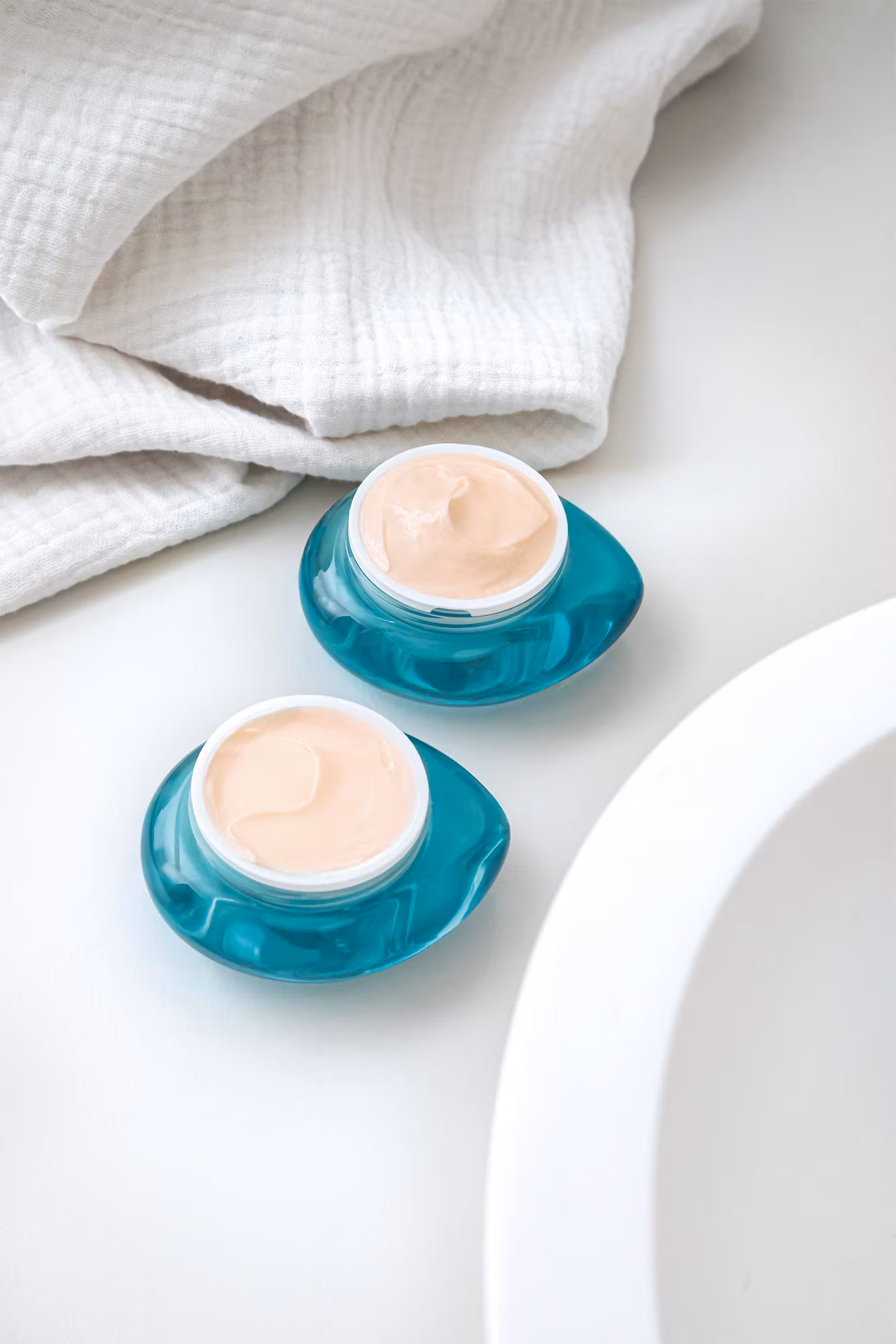 THALGO tilbud Silicium Lift - Lifting & Firming Cream 50 ml krukke - oppstrammende  lett krem  for alle hudtyper
