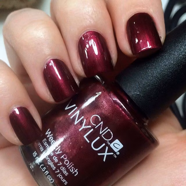 CND Masquerade #130 VINYLUX, 15 ml