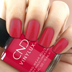 CND First Love #324 VINYLUX, 15 ml