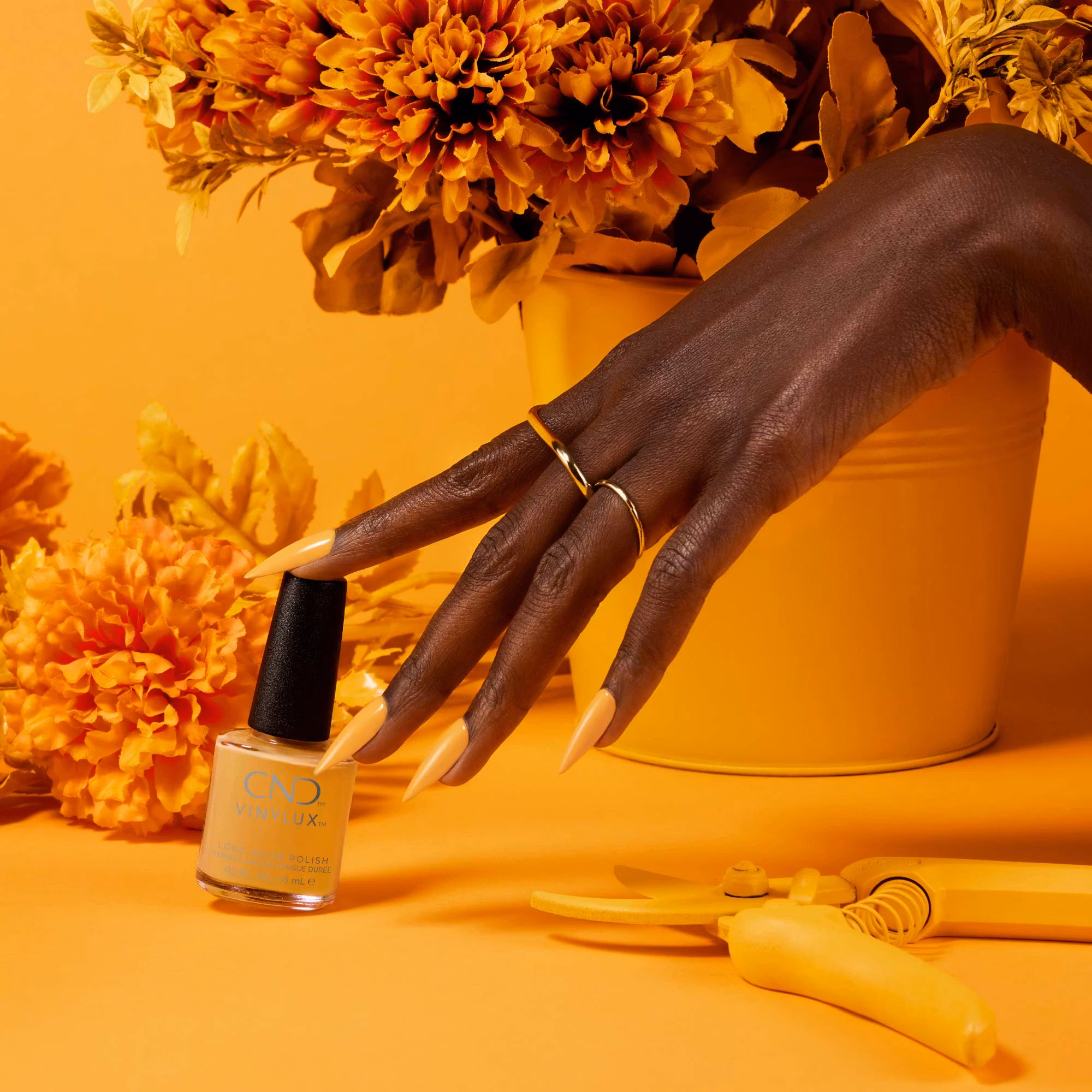 CND  Among The Marigolds VINYLUX, 15 ml