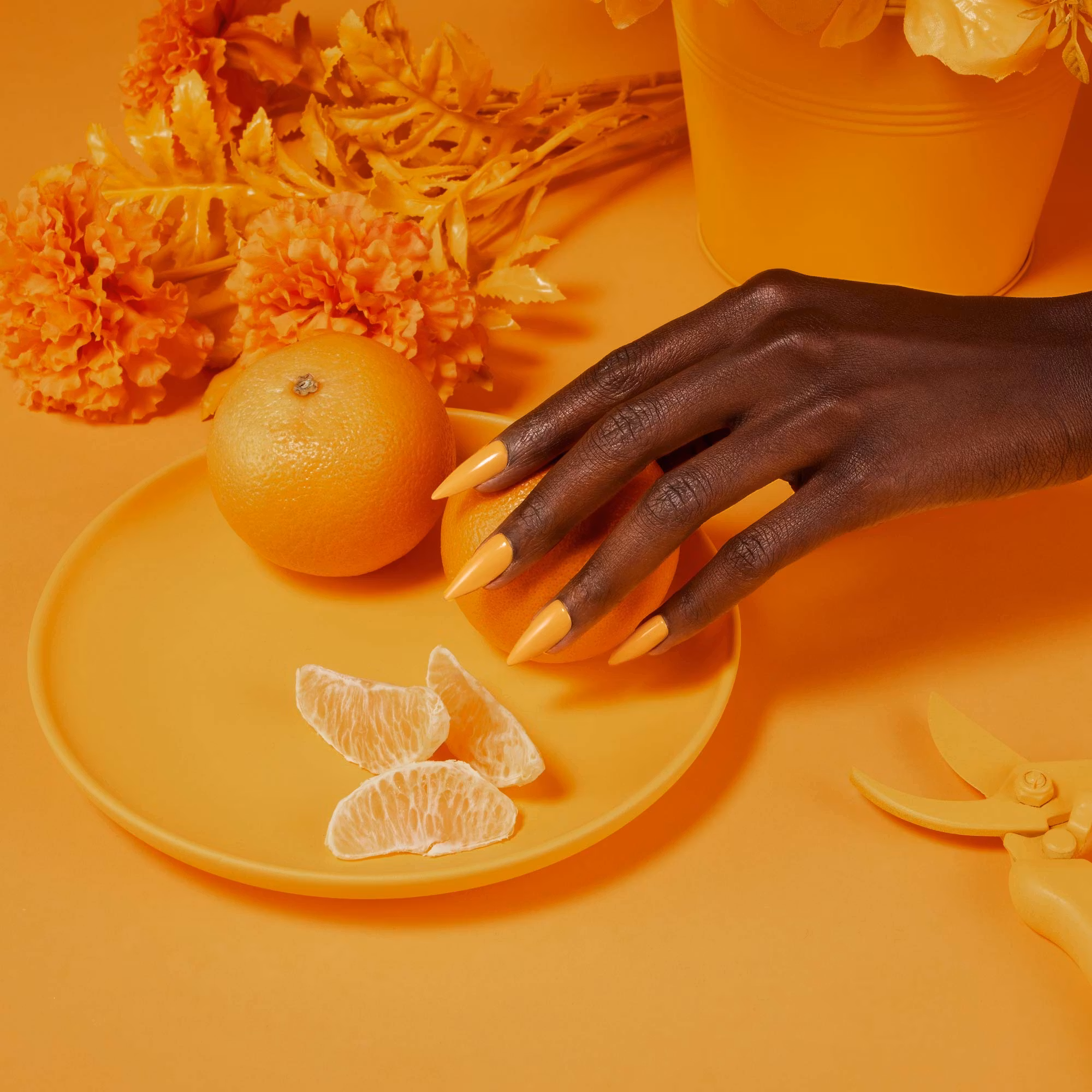 CND  Among The Marigolds VINYLUX, 15 ml