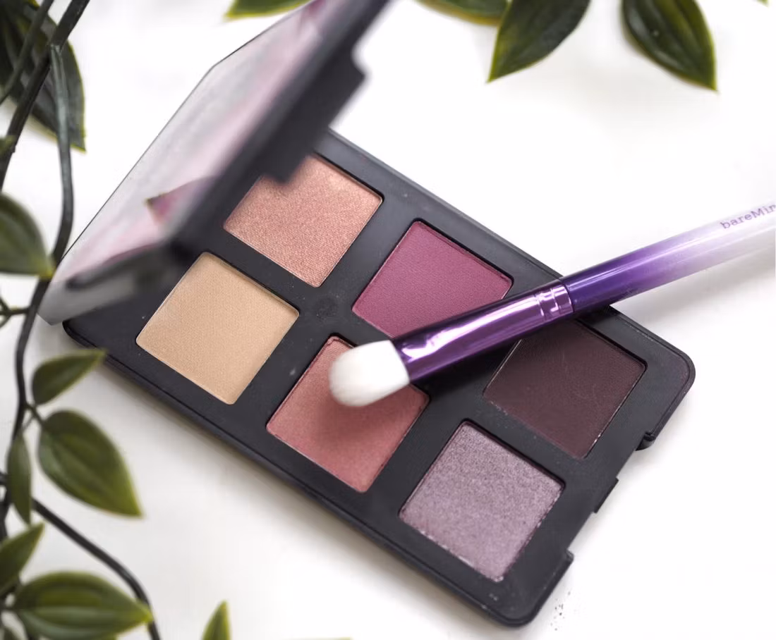 BARE MINERALS Floral Utopia Eyeshadow Palette Boquet - øyenskyggeplaett