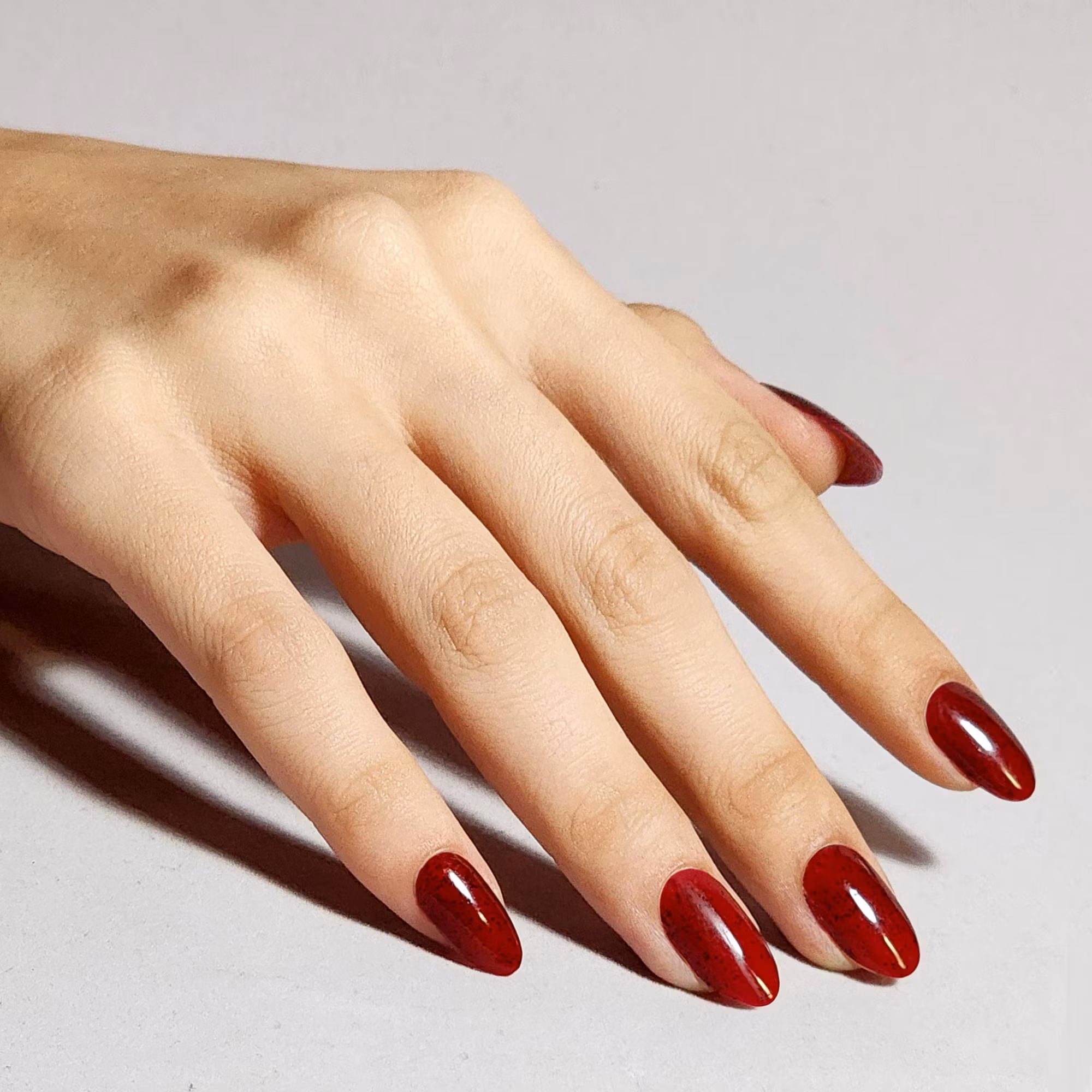 CND Needles & Red #453 VINYLUX, 15 ml