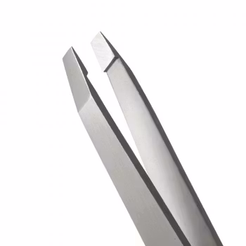 Browgame Cosmetics Prodnr. BG10014 Original Tweezer Slanted White
