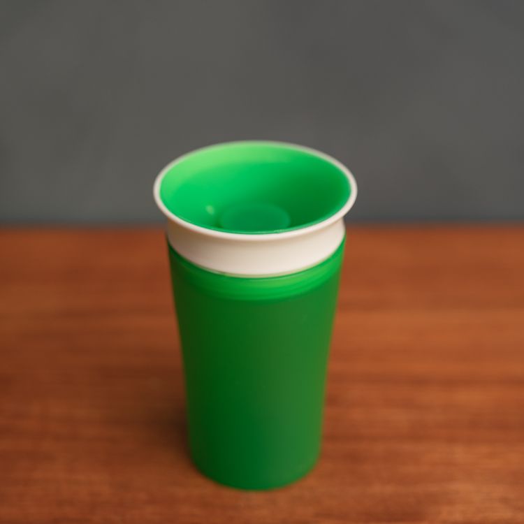 Spillfritt glas i 4 färger