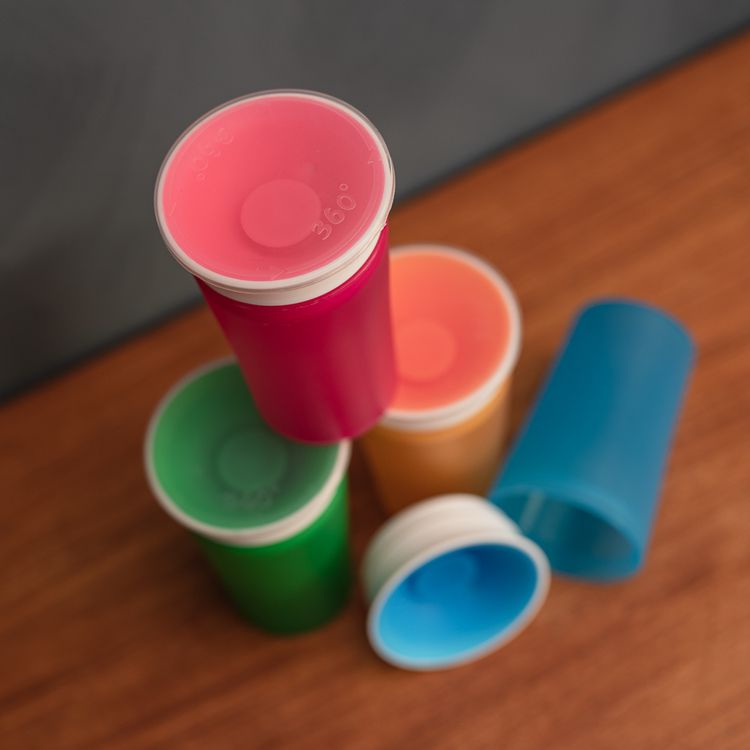 Spillfritt glas i 4 färger
