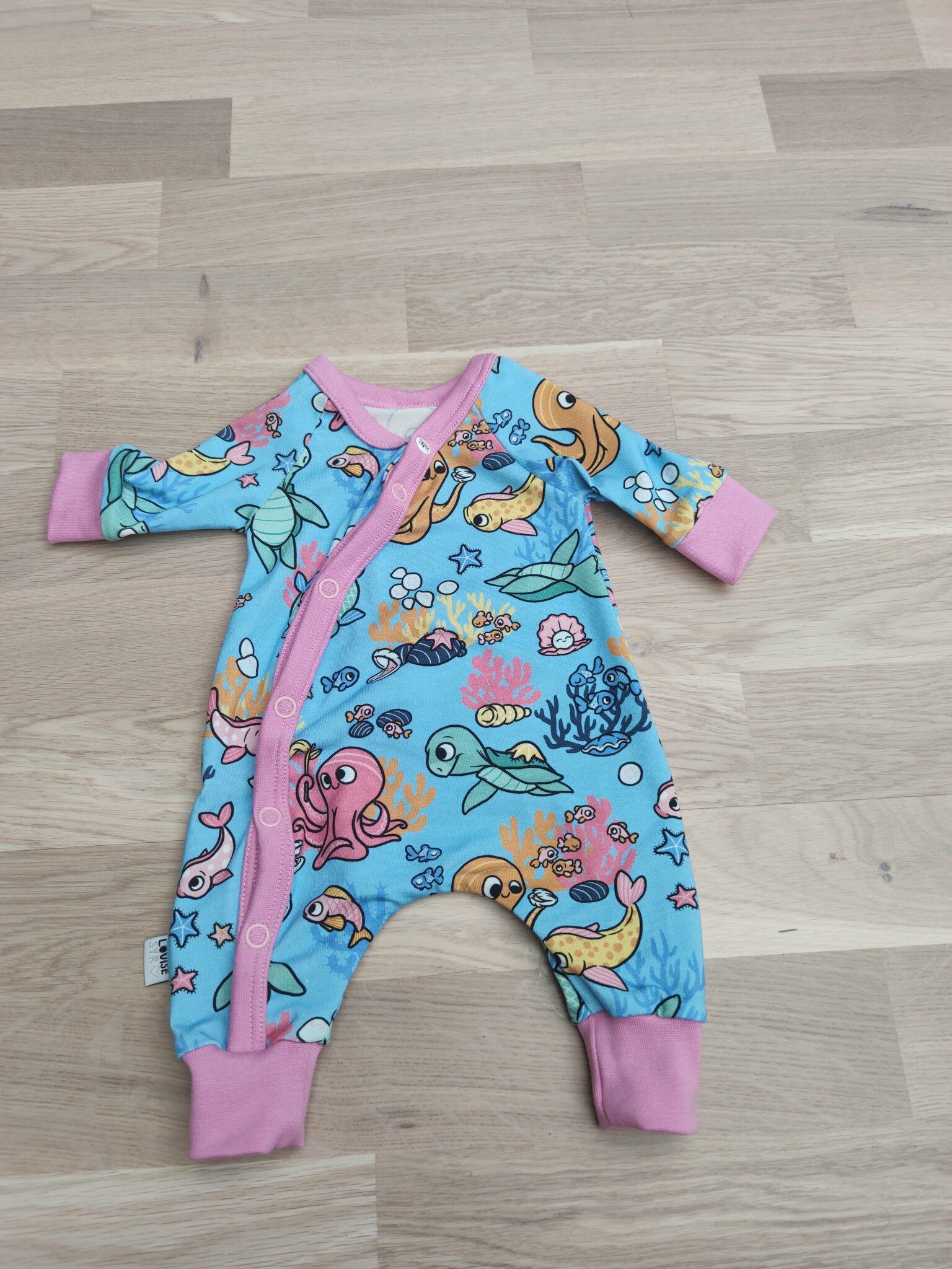 Prematurkläder i storlek 44