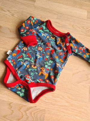 Ekologisk body med dalahästar - 7 motiv!