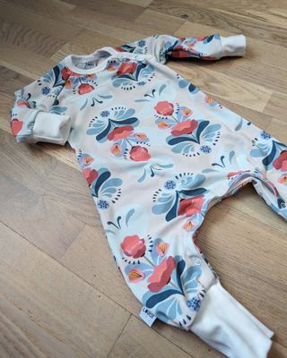 Ekologisk heldress i folklore-stil