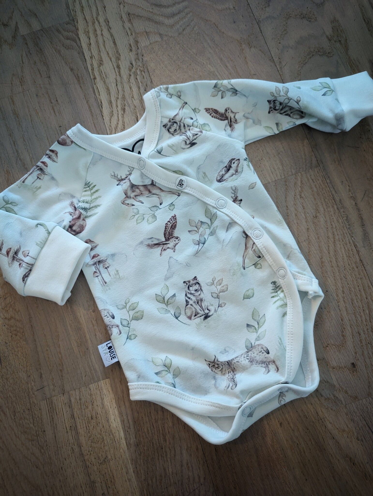 Prematurkläder i storlek 44
