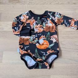Ekologisk body med skogens djur
