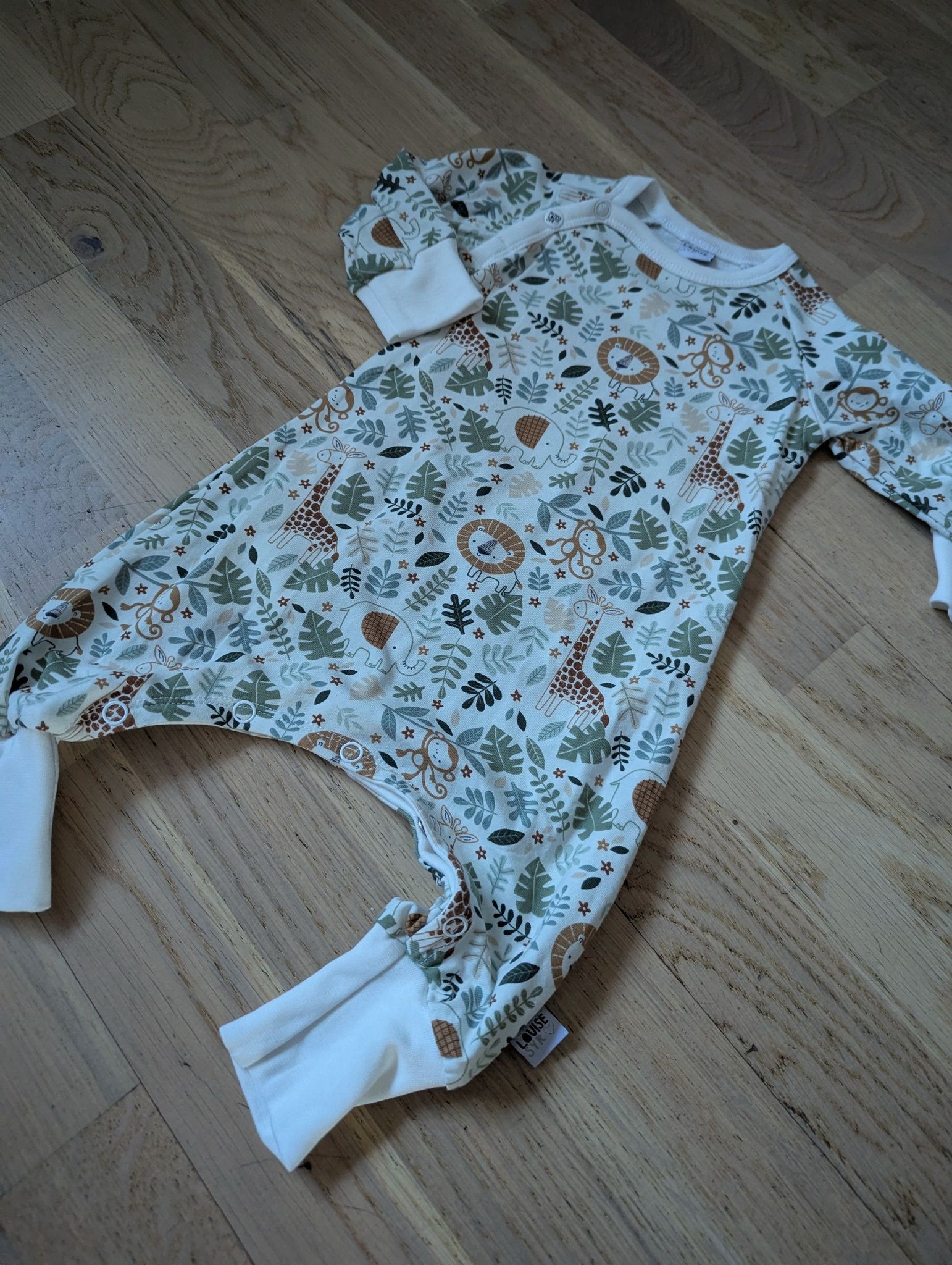 Ekologisk heldress safari