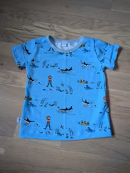 Ekologisk T-shirt/Tröja med Pippi på Söderhavet
