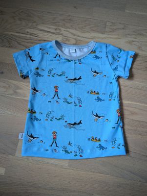 Ekologisk T-shirt/Tröja med Pippi på Söderhavet