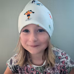 Mössa med Pippi Långstrump på cirkus