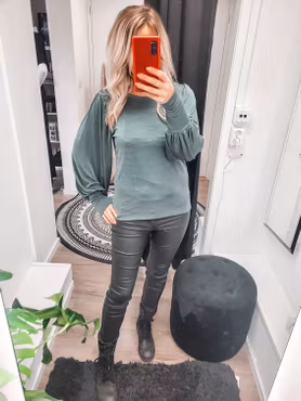 Skinnbyxa svart