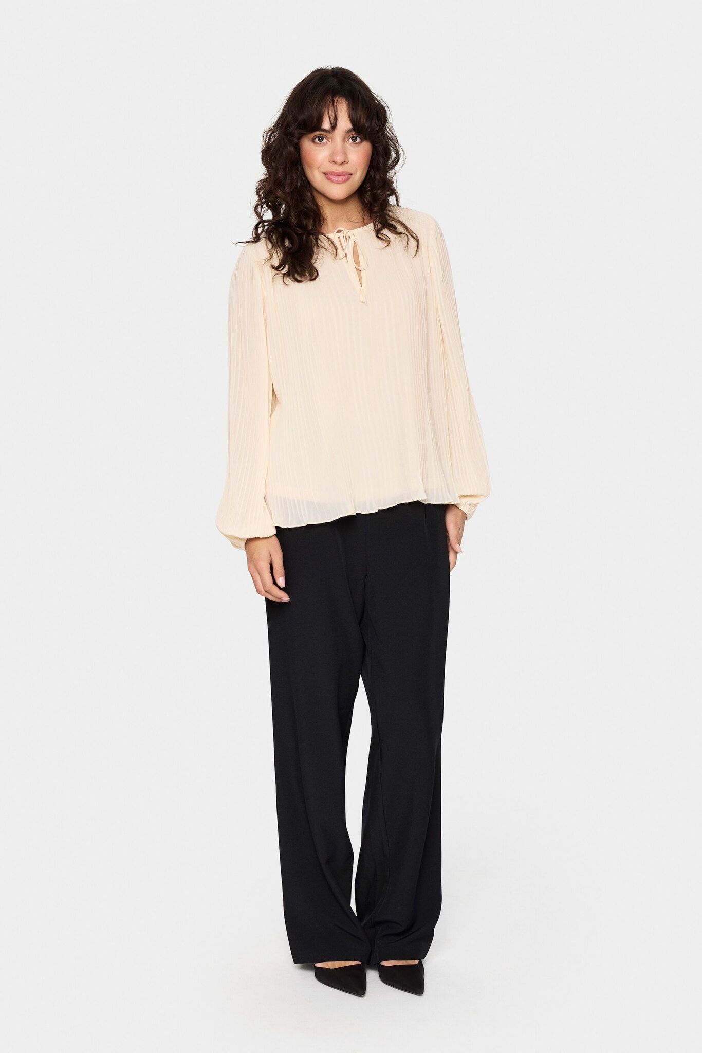 Hooma Blus