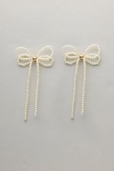 Pearl bow earrings