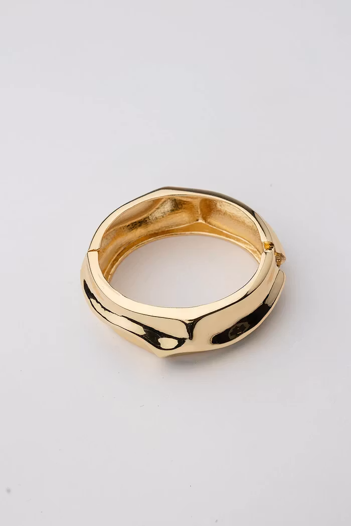 Big bracelet