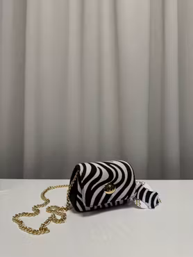Zoey zebra bag