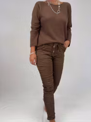 Glossy superstretch pants