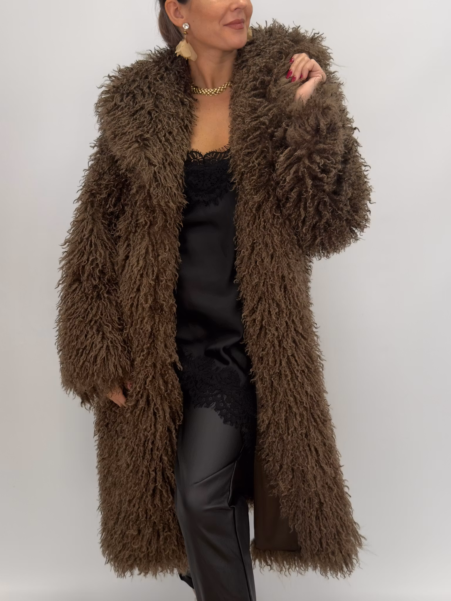 Lång jacka i fuskpäls