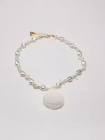 Shell necklace
