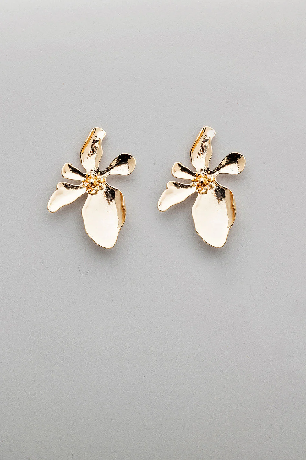 Flower earrings
