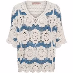 Sassie Blouse