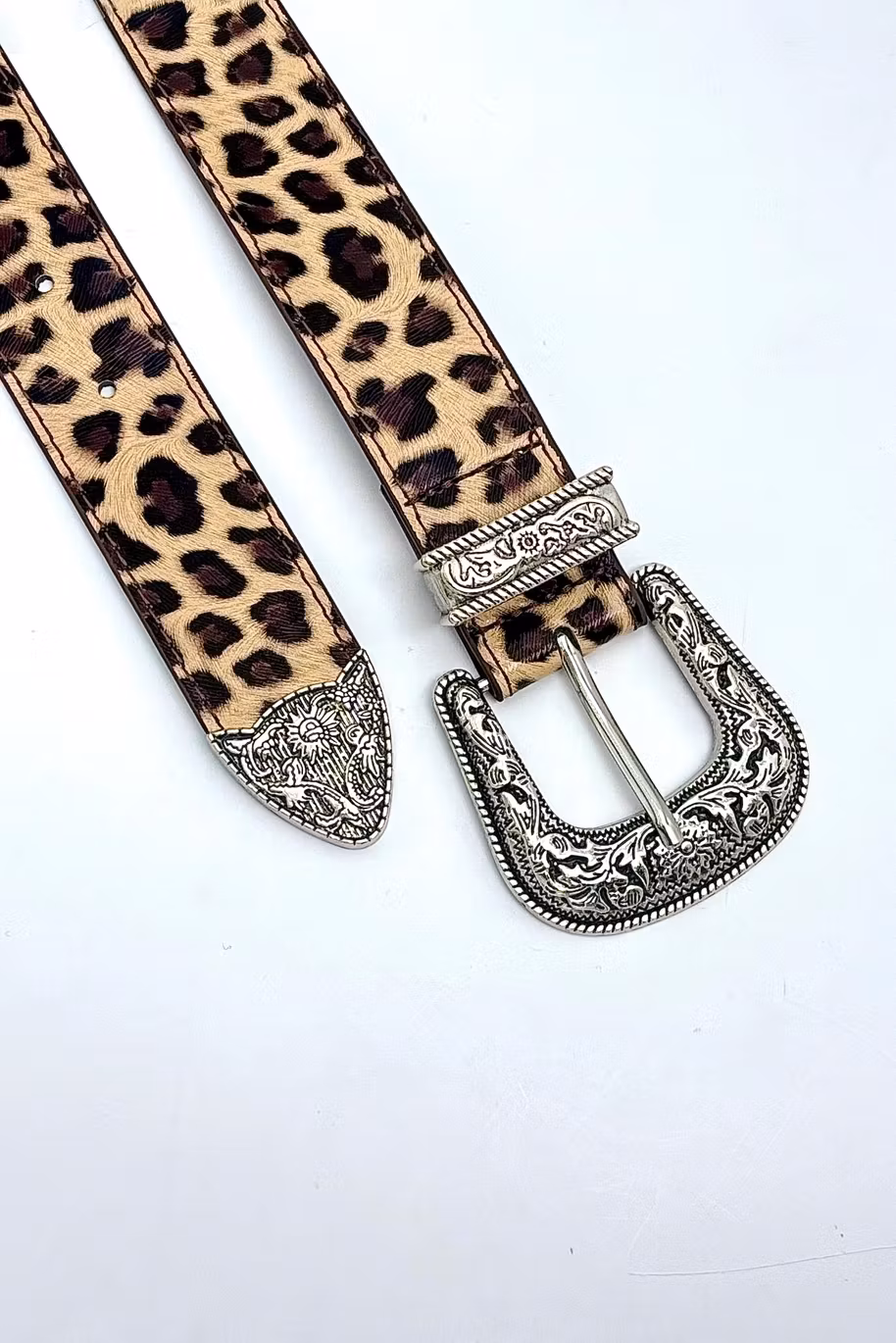 Leopardmönstrat bälte i konstläder