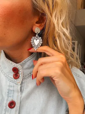 Silver- och guldkrona vintage hjärtörhängen