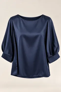 Louise - Sateen Blouse w 3/4 puff sleeves