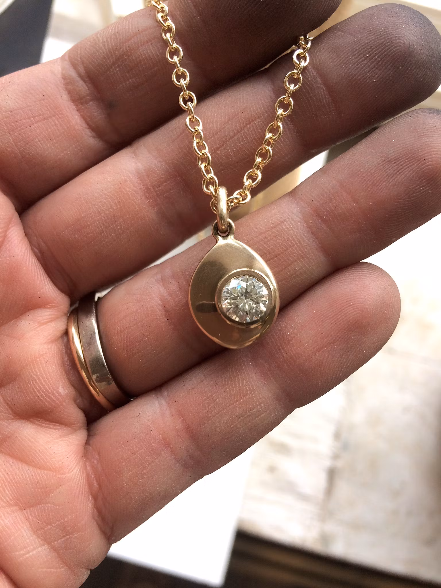 HÄNGE med diamant