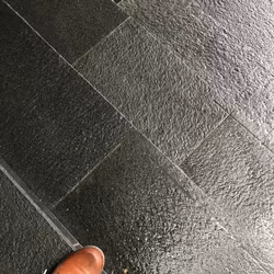 Offerdal Natur Golv:  300 x fallande x 12 mm