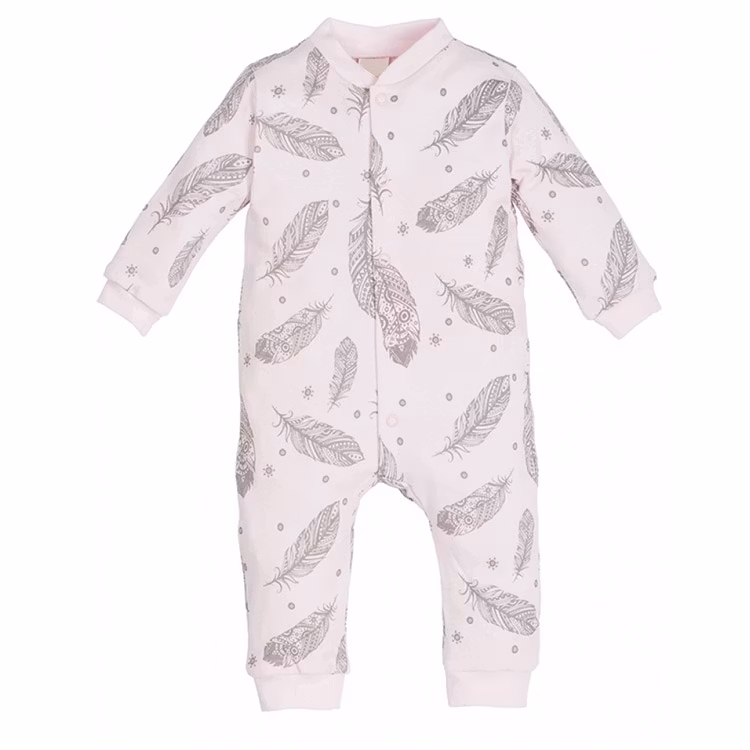 Rosa långärmad jumpsuit med fjädrar från kollektionen Dreams