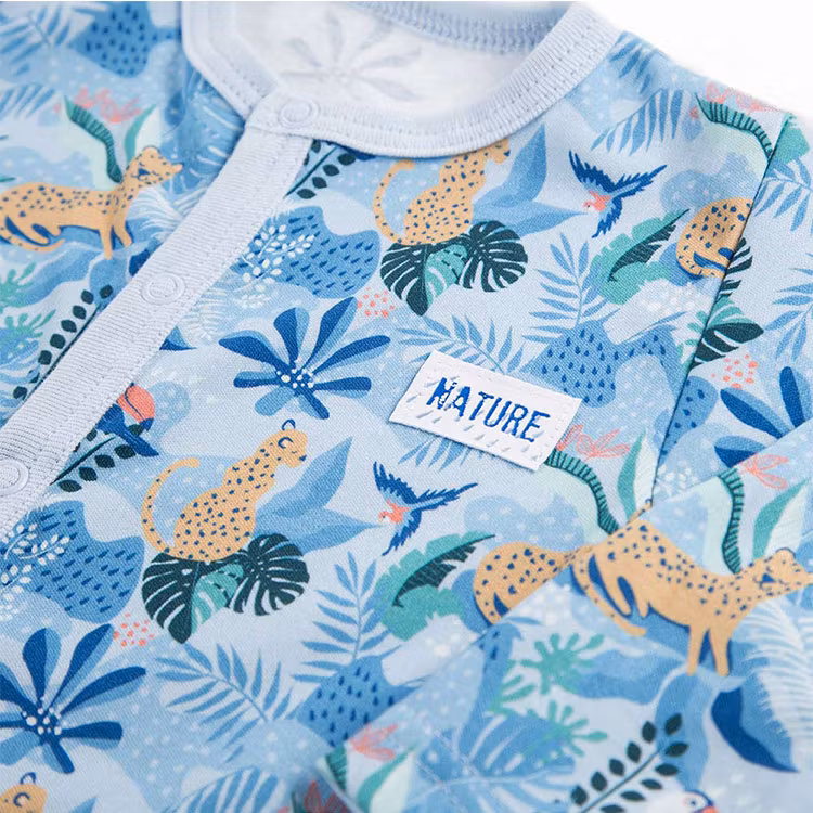 Mönster av jumpsuit med Leoparder från kollektionen Nature
