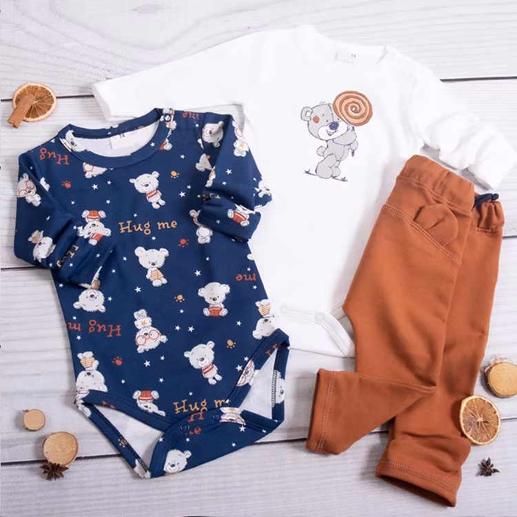 Premium set i 3 delar från kollektionen Hug Me - bodies & byxa