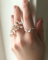 Twist small - handtillverkad ring i återvunnet silver