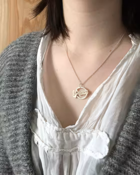 Peace - handgjort halsband av återvunnet silver