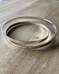 Lovecircle - stelt armband i återvunnet silver
