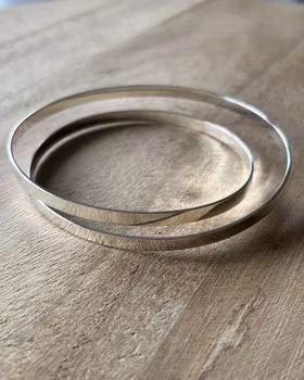 Lovecircle - stelt armband i återvunnet silver