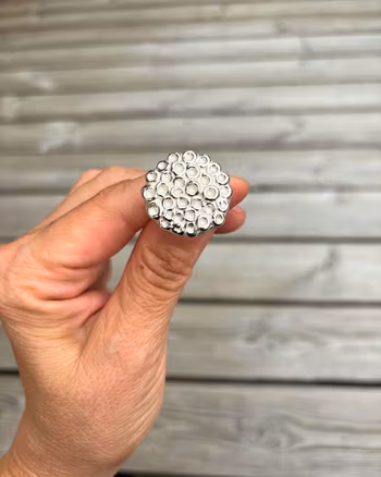 Anemone - handgjord ring i återvunnet silver