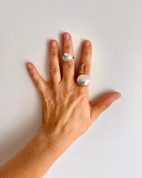 Shell - handgjord ring i återvunnet silver