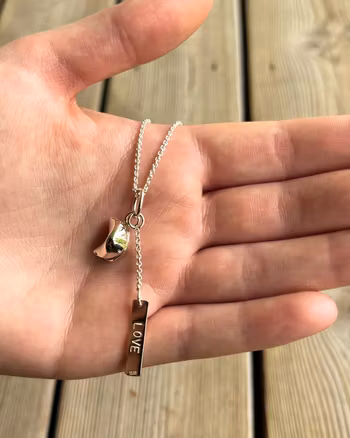 Fortune Cookie - handtillverkat halsband i återvunnet silver