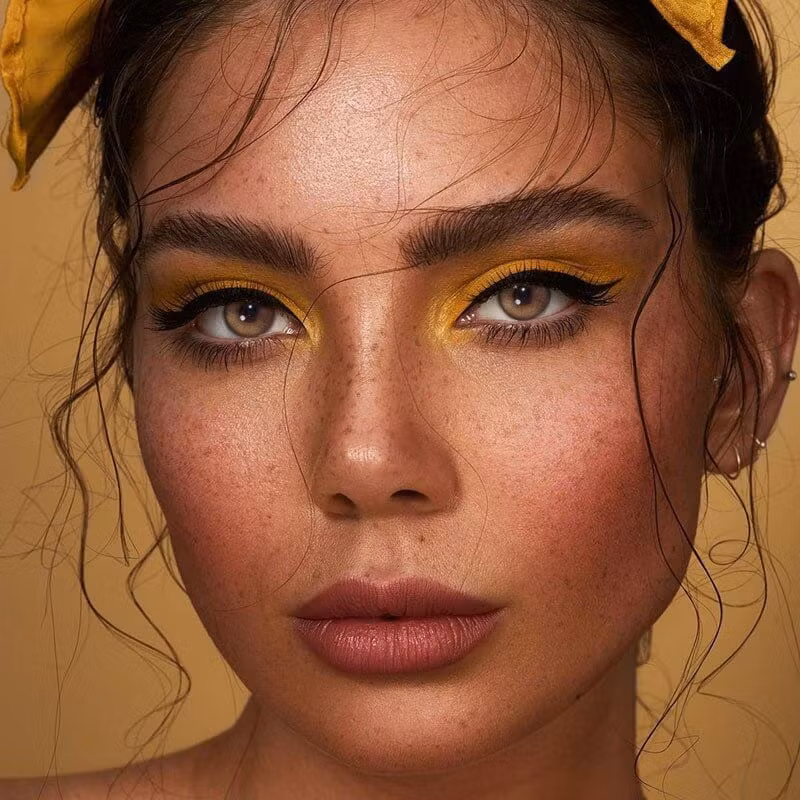 Färgadelinser (PRINSESS BROWN)