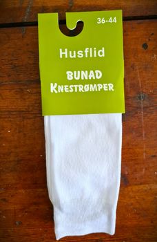 Bunadstrømper 6 farger