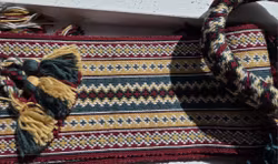 Beltestakk beltesett, belte, forklebånd og hårvippe