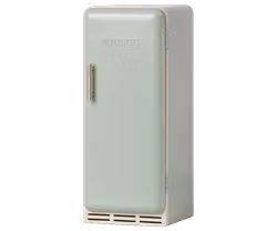 Maileg Stort Kylskåp i Metall med Magnetlås Mint Grönt