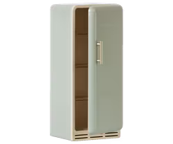 Maileg Stort Kylskåp i Metall med Magnetlås Mint Grönt