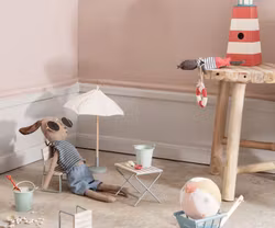 Maileg Parasoll Vitt - Dockskåp Uteplats